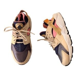 Nike Air Huarache Run Women Size 7.5 Tan Pink Navy Blue Sneakers Athletic
